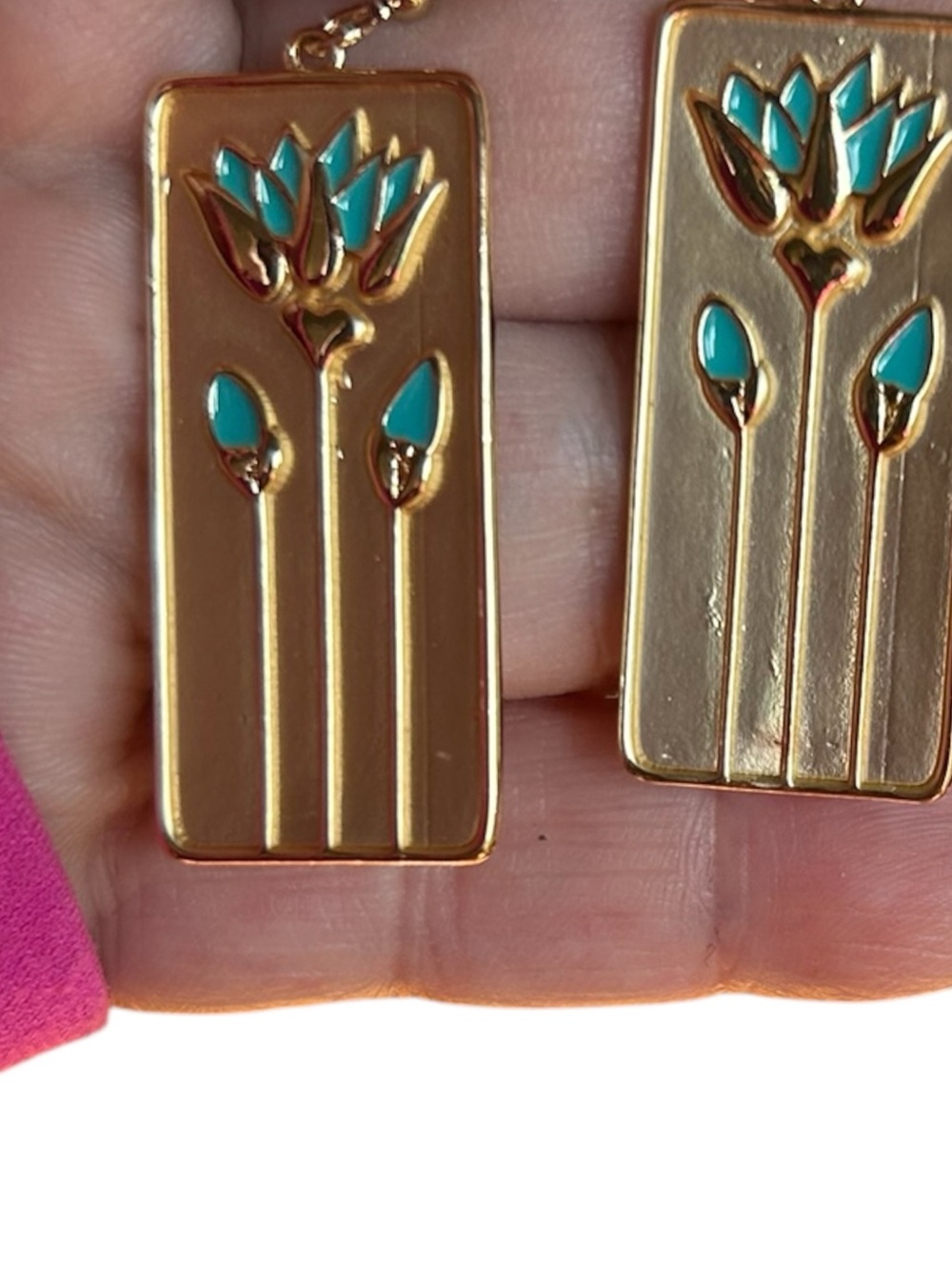 New Gold Colored Enameled Lotus Flower Eartings - Picture 5 of 6